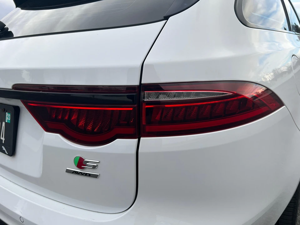2018 Jaguar X260 XF - Image 17 of 31