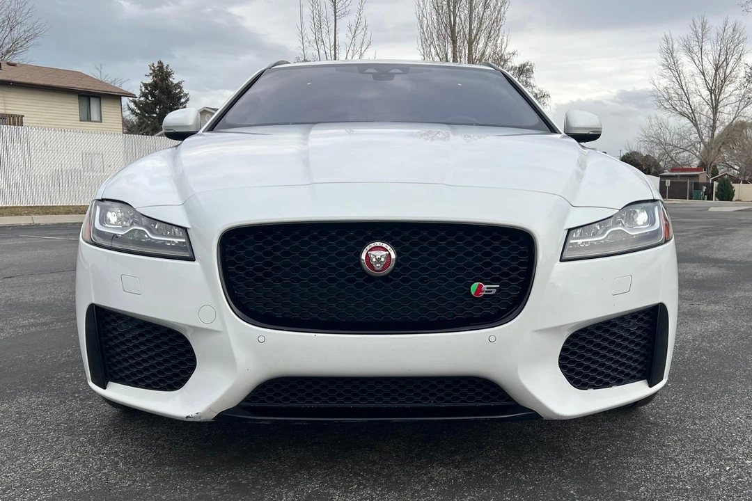 2018 Jaguar X260 XF - Image 2 of 31