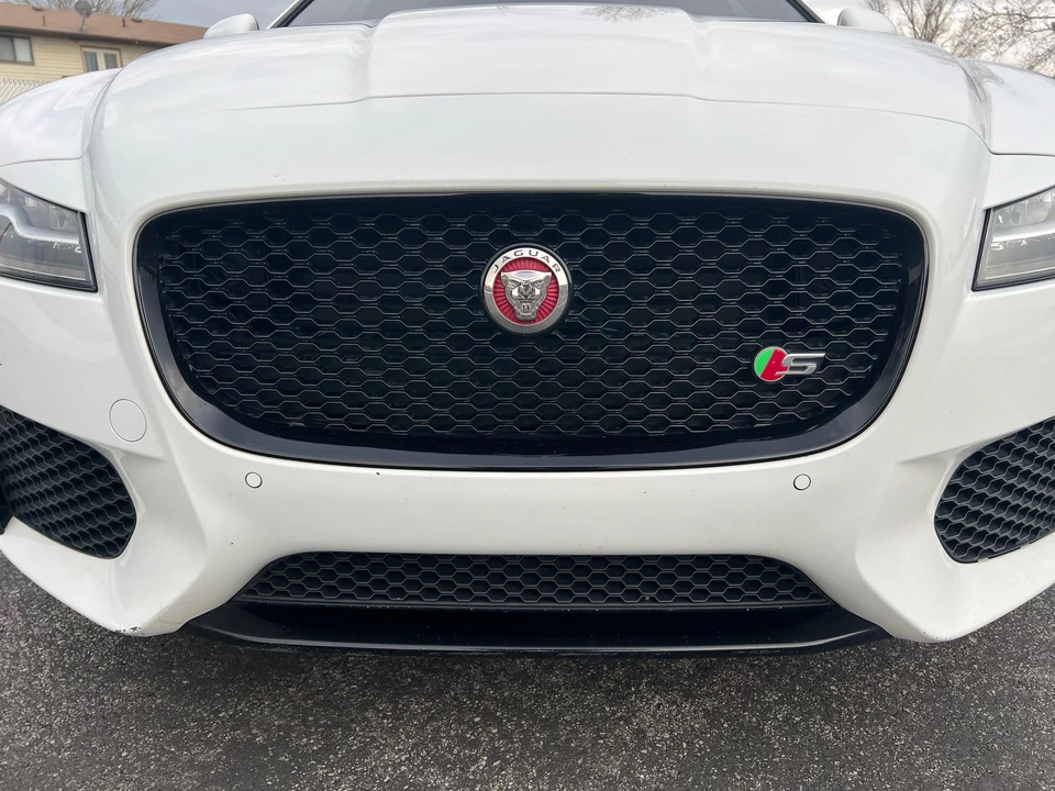 2018 Jaguar X260 XF - Image 10 of 31