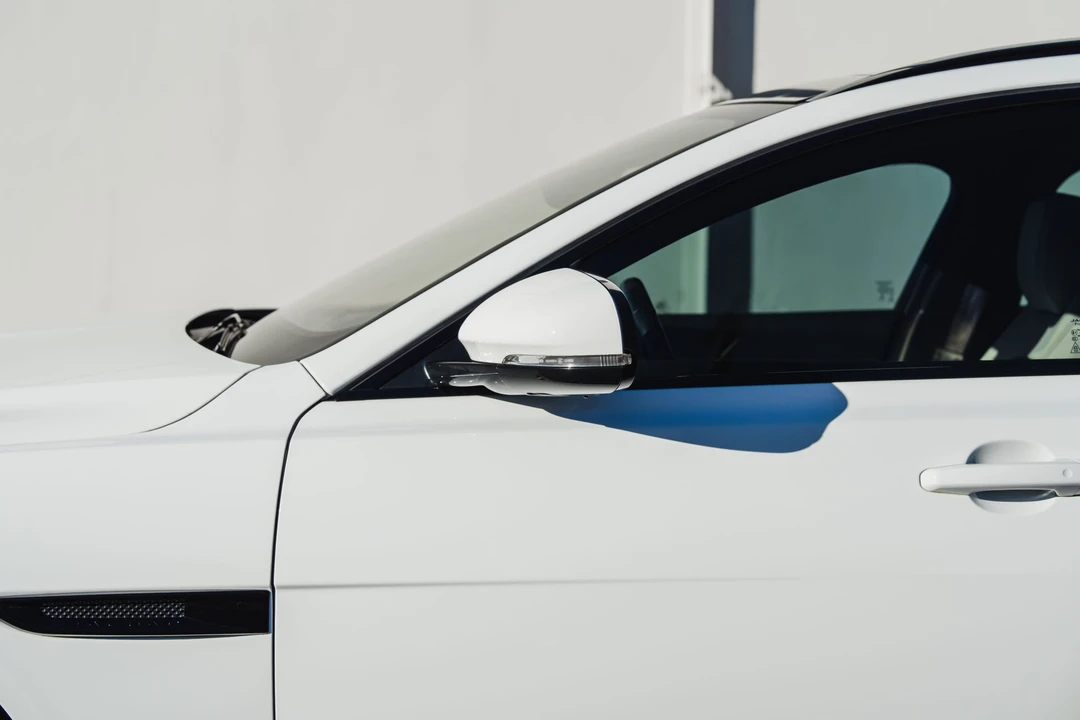 2018 Jaguar X260 XF - Image 26 of 31