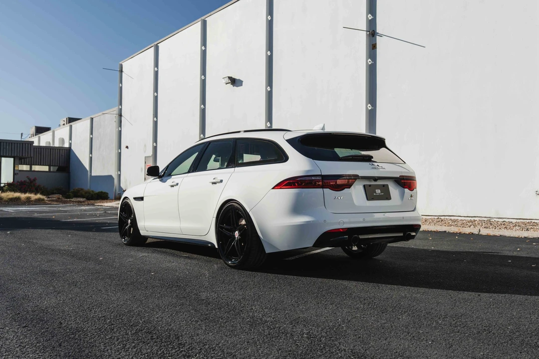 2018 Jaguar X260 XF - Image 10 of 31