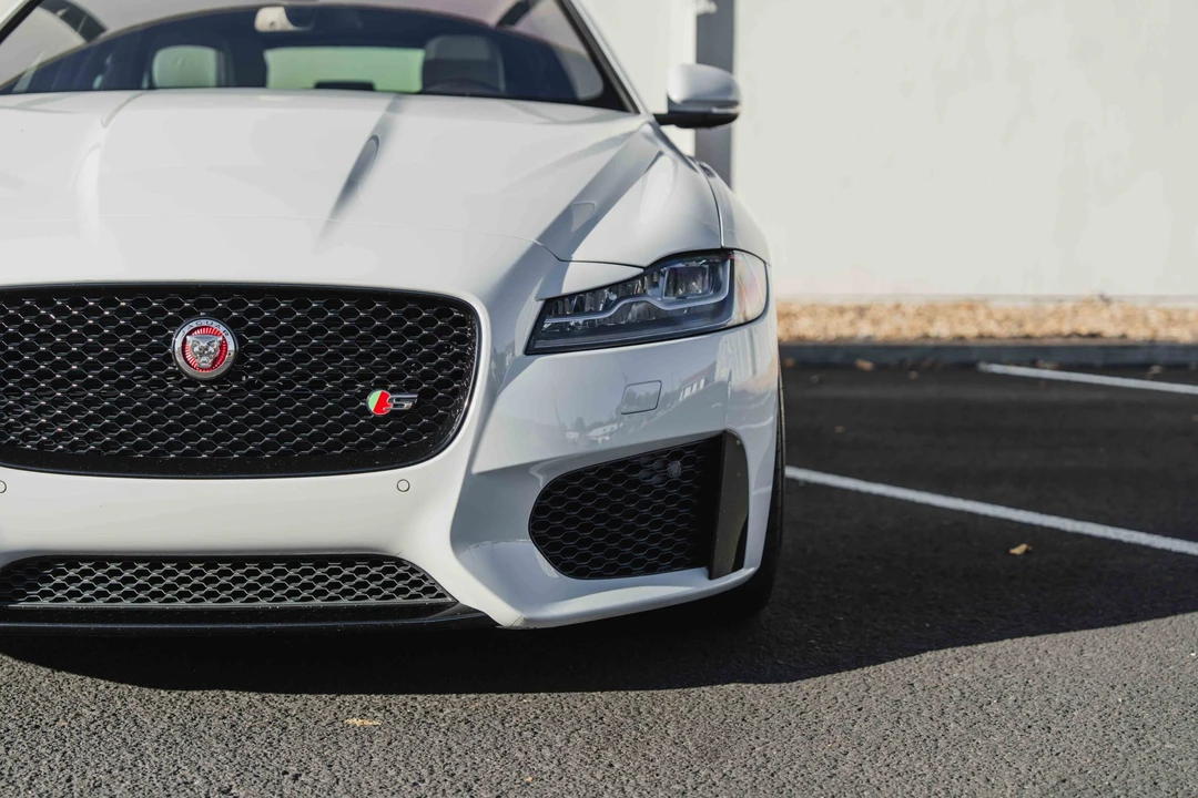 2018 Jaguar X260 XF - Image 14 of 31