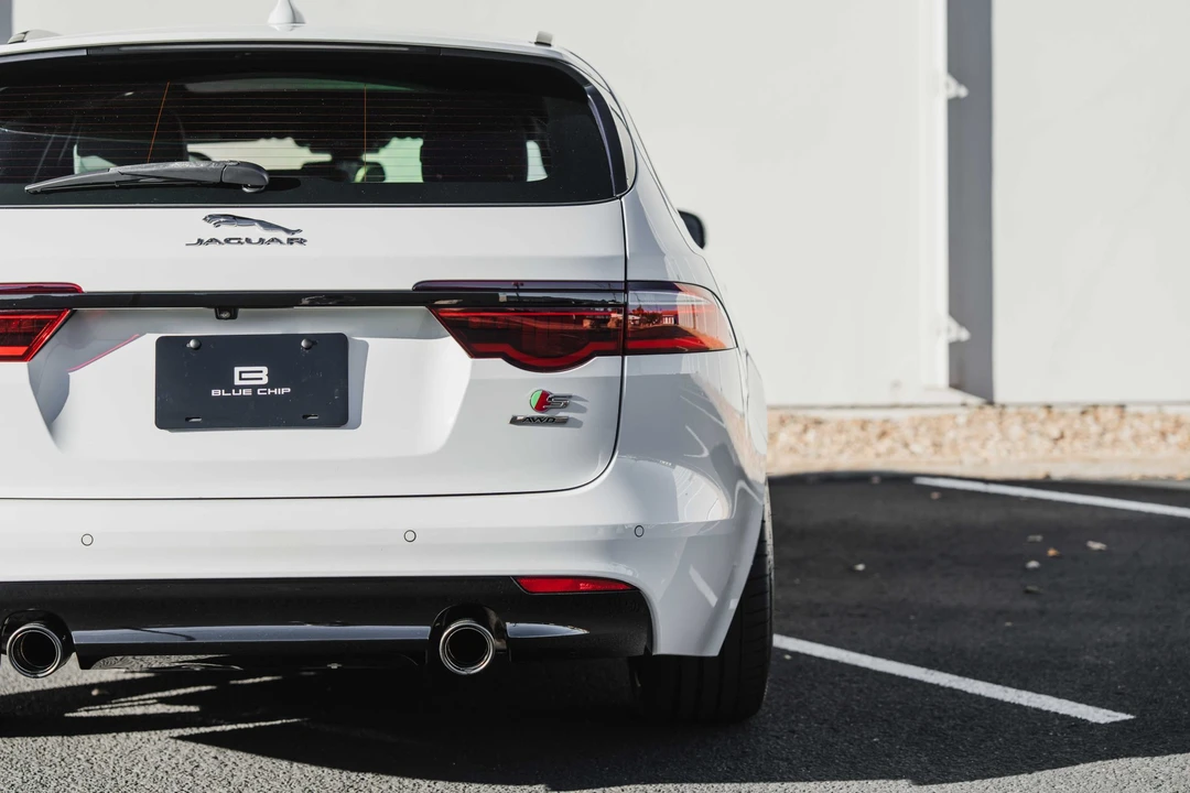 2018 Jaguar X260 XF - Image 18 of 31