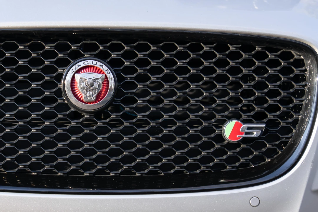2018 Jaguar X260 XF - Image 31 of 31