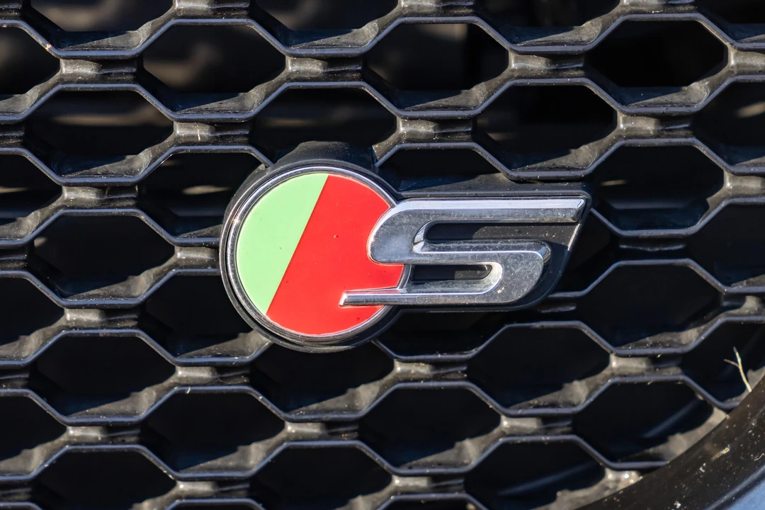 2018 Jaguar X260 XF - Image 30 of 31