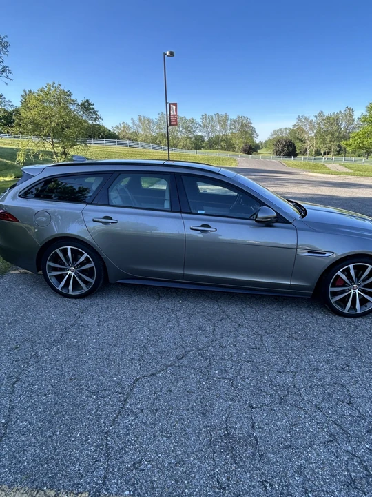 2018 Jaguar X260 XF - Image 28 of 31