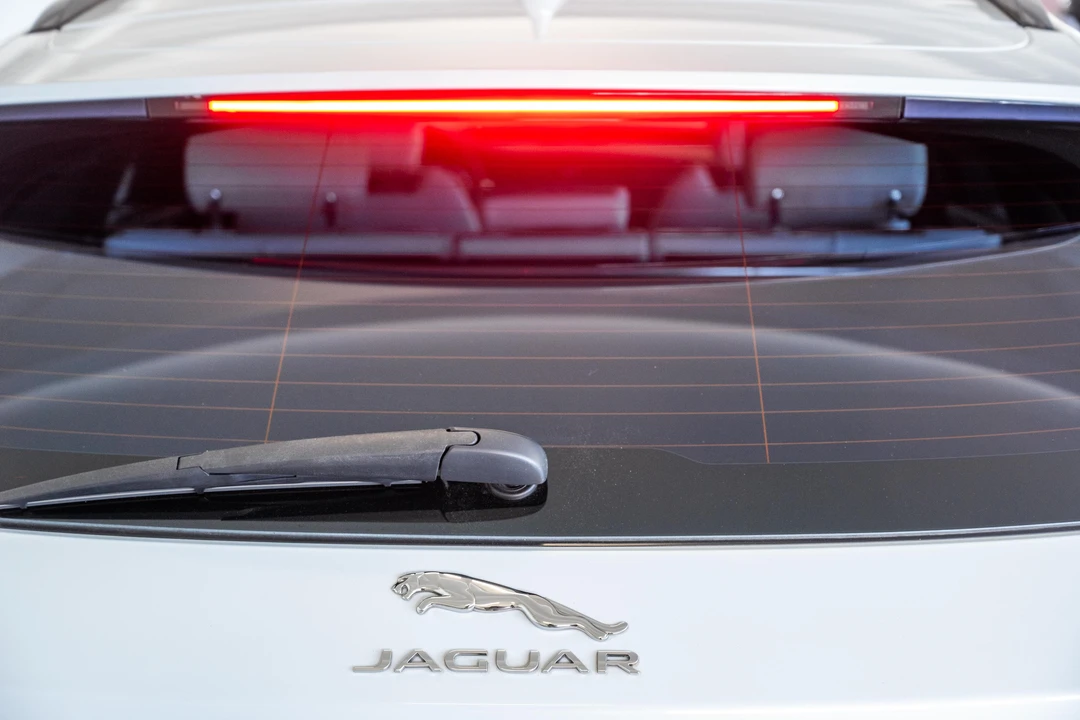2018 Jaguar X260 XF - Image 17 of 28