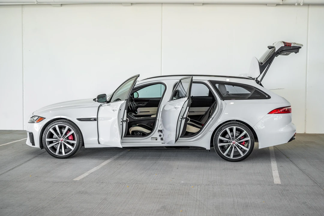 2018 Jaguar X260 XF - Image 11 of 28