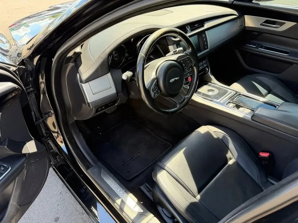 2018 Jaguar X260 XF - Image 11 of 20