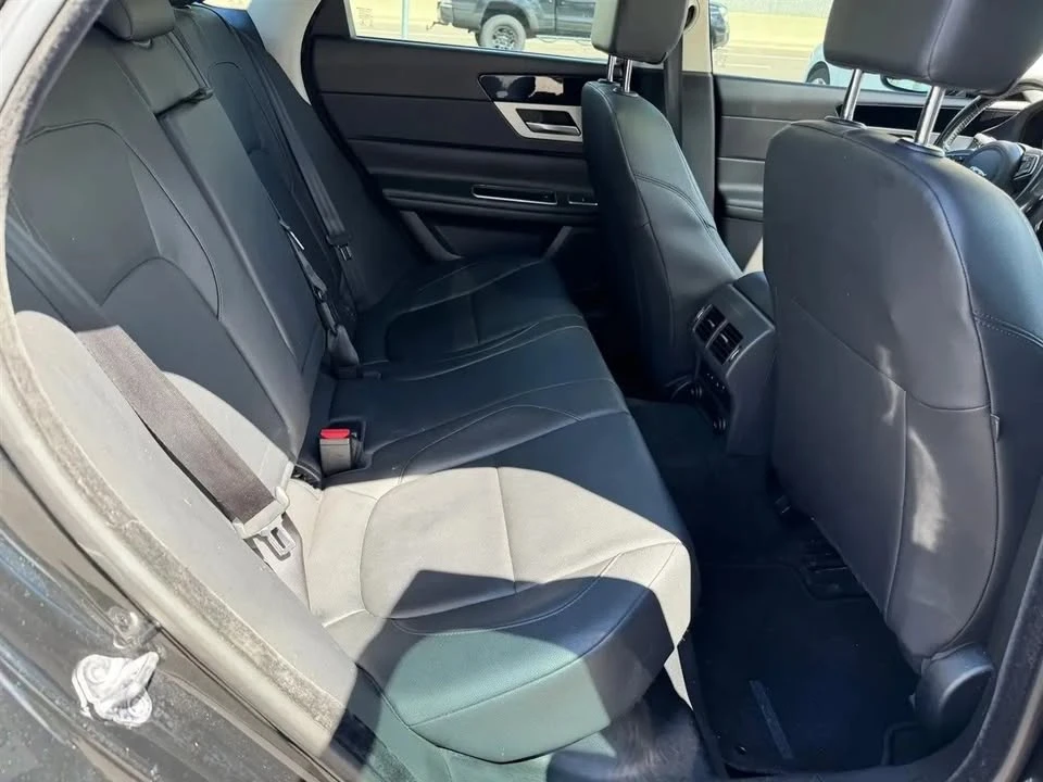 2018 Jaguar X260 XF - Image 15 of 20