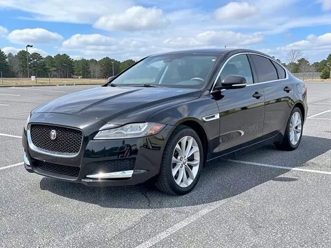 2018 Jaguar XF 25t Premium Sedan