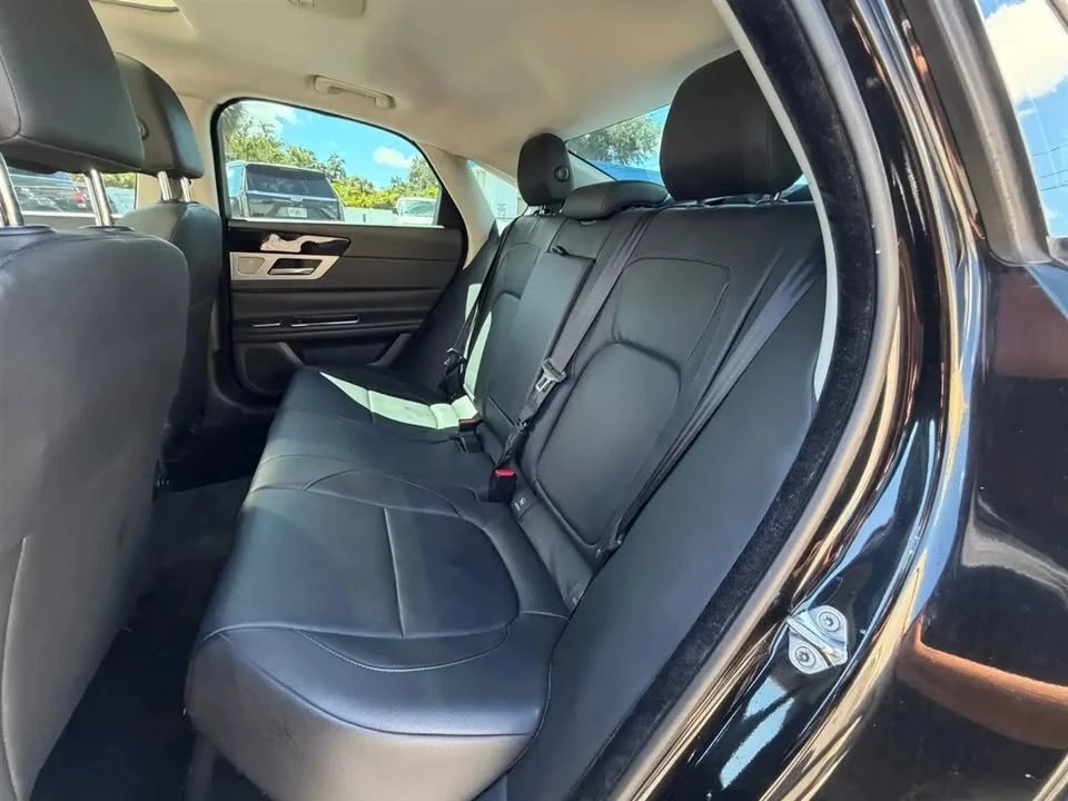 2018 Jaguar X260 XF - Image 14 of 20