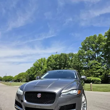 2018 Jaguar XF 25t Prestige