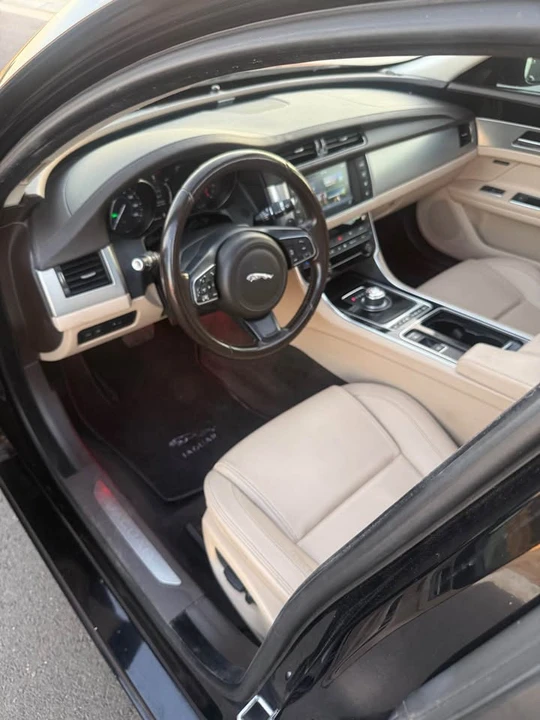 2018 Jaguar X260 XF - Image 6 of 9
