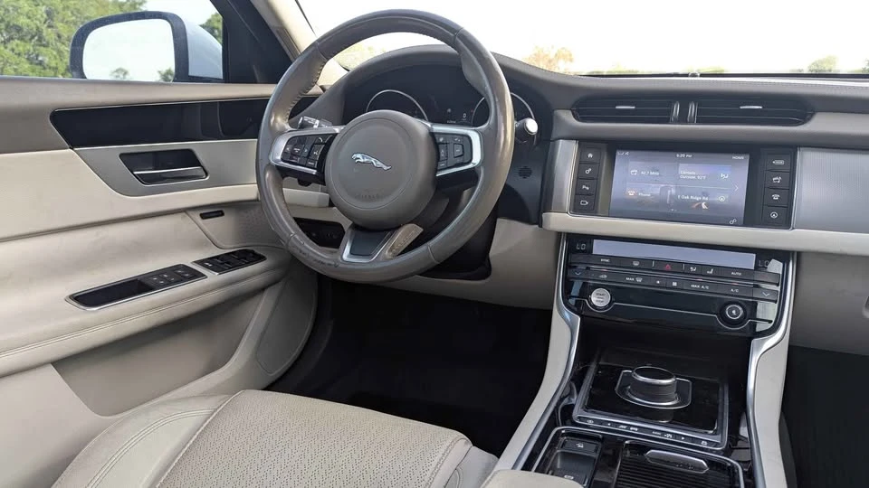 2018 Jaguar X260 XF - Image 18 of 20