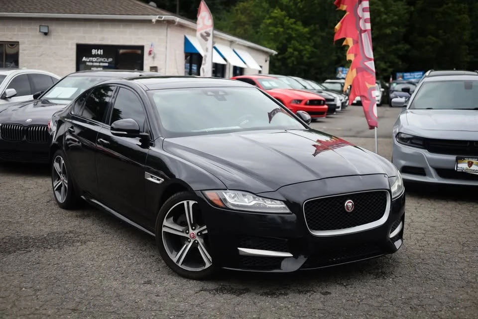 2018 Jaguar X260 XF - Image 2 of 19