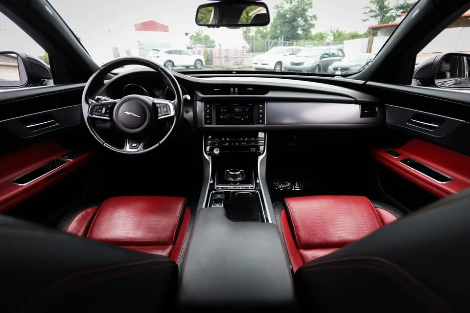 2018 Jaguar X260 XF - Image 13 of 19