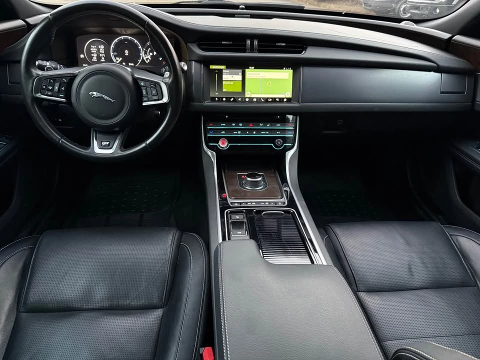 2018 Jaguar X260 XF - Image 2 of 20