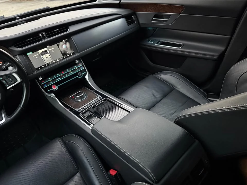 2018 Jaguar X260 XF - Image 15 of 20