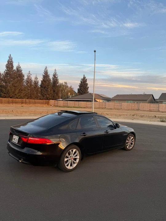 2018 Jaguar X260 XF - Image 4 of 11