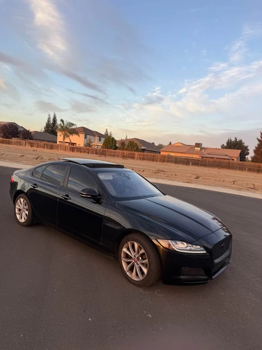 2018 Jaguar X260 XF - Image 3 of 11