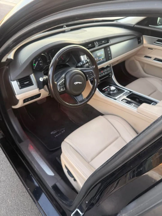 2018 Jaguar X260 XF - Image 7 of 11