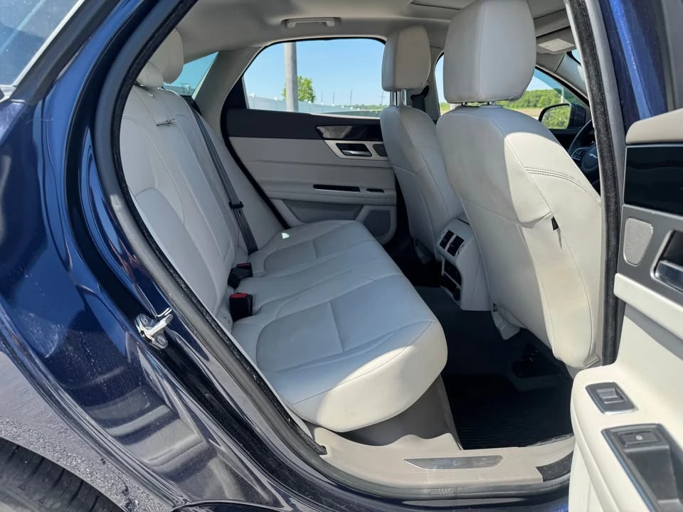 2018 Jaguar X260 XF - Image 9 of 16