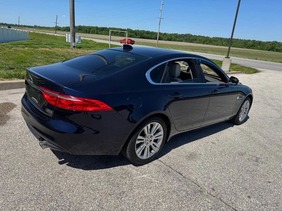2018 Jaguar X260 XF - Image 5 of 16