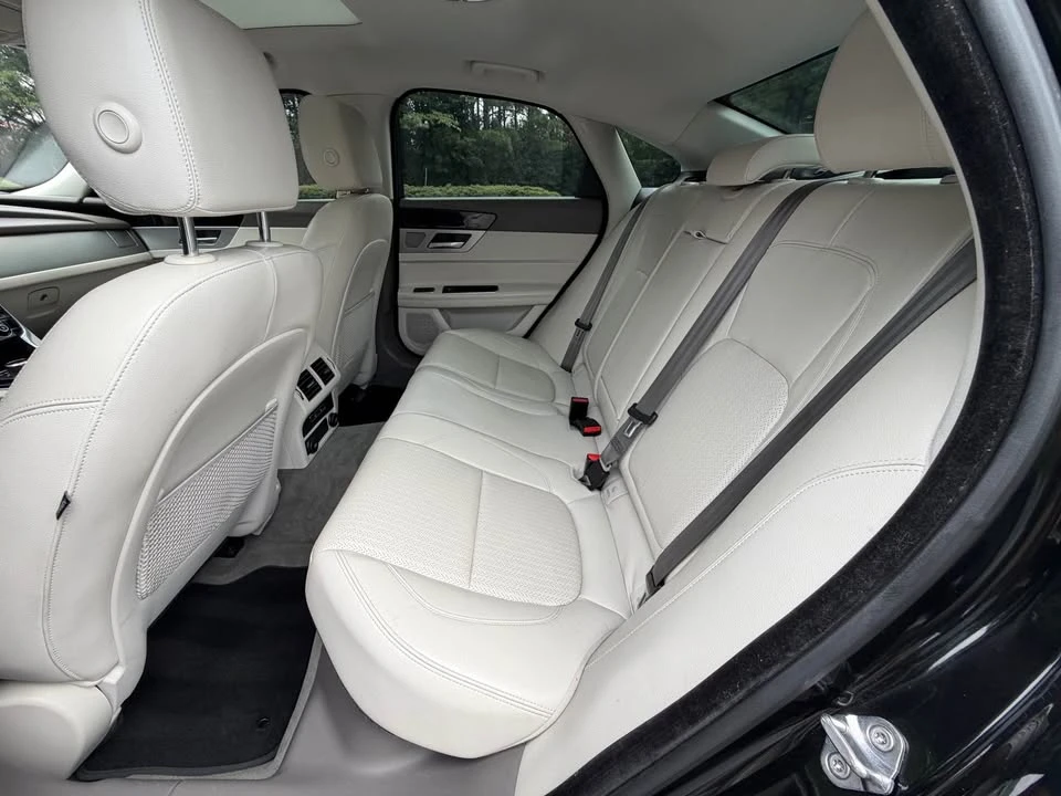 2018 Jaguar X260 XF - Image 11 of 15