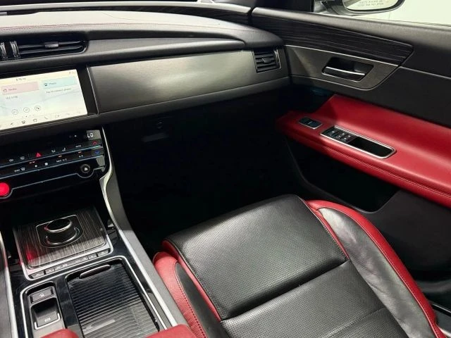 2018 Jaguar X260 XF - Image 17 of 21