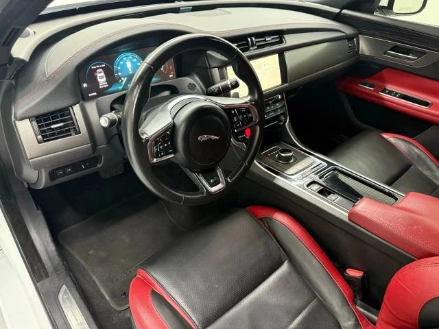 2018 Jaguar X260 XF - Image 11 of 12