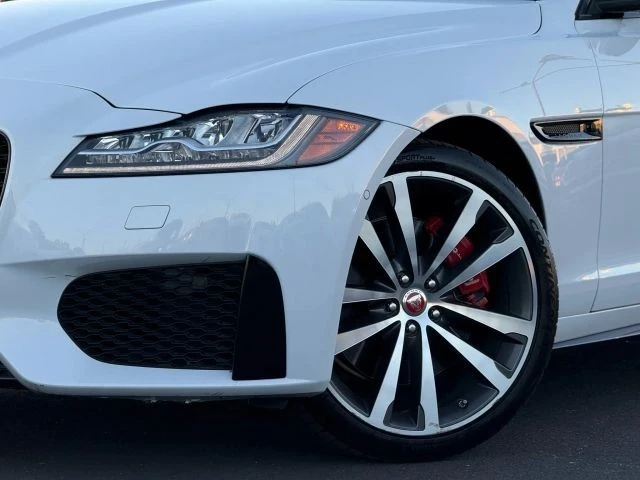 2018 Jaguar X260 XF - Image 2 of 21