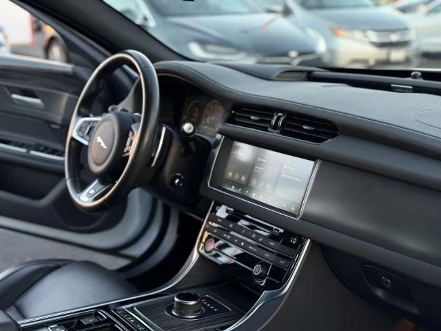 2018 Jaguar X260 XF - Image 15 of 21