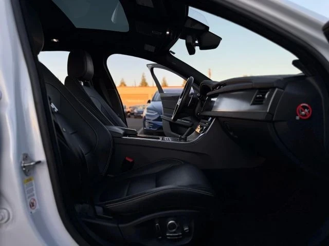2018 Jaguar X260 XF - Image 14 of 21