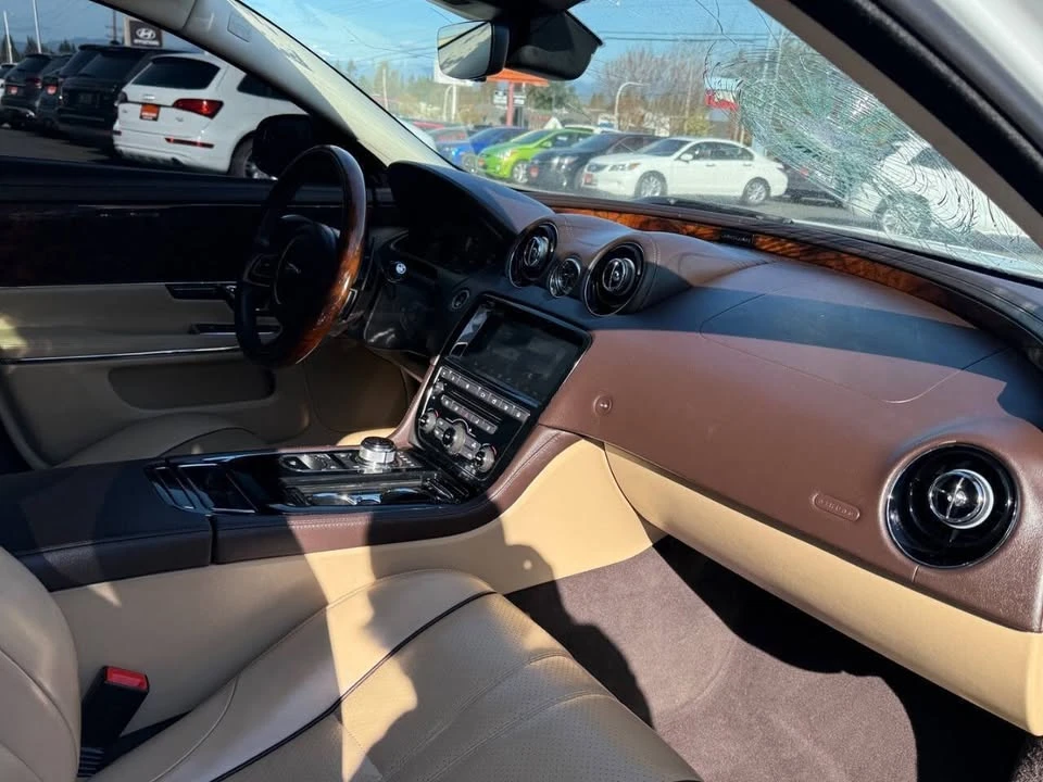 2018 Jaguar X351 XJ - Image 15 of 20