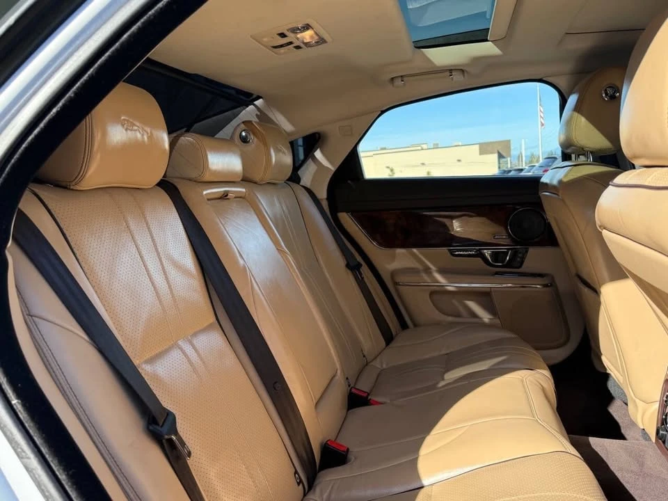 2018 Jaguar X351 XJ - Image 19 of 20
