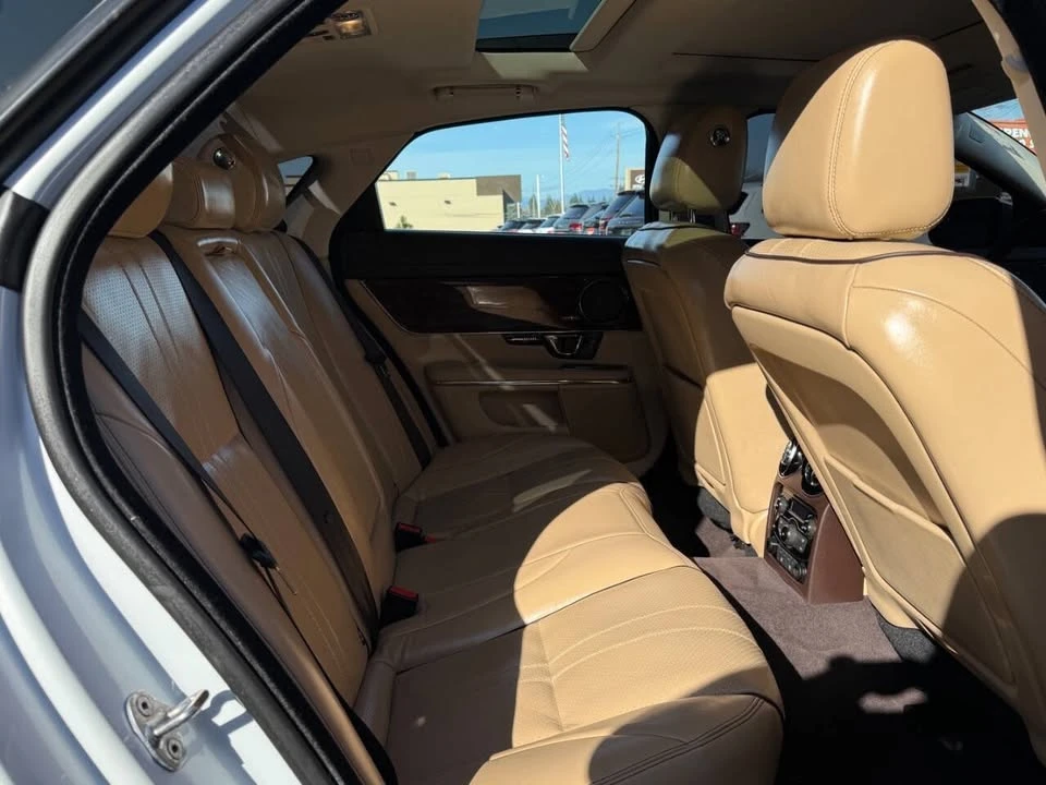 2018 Jaguar X351 XJ - Image 17 of 20
