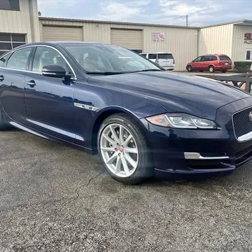 2018 Jaguar XJ R Sport