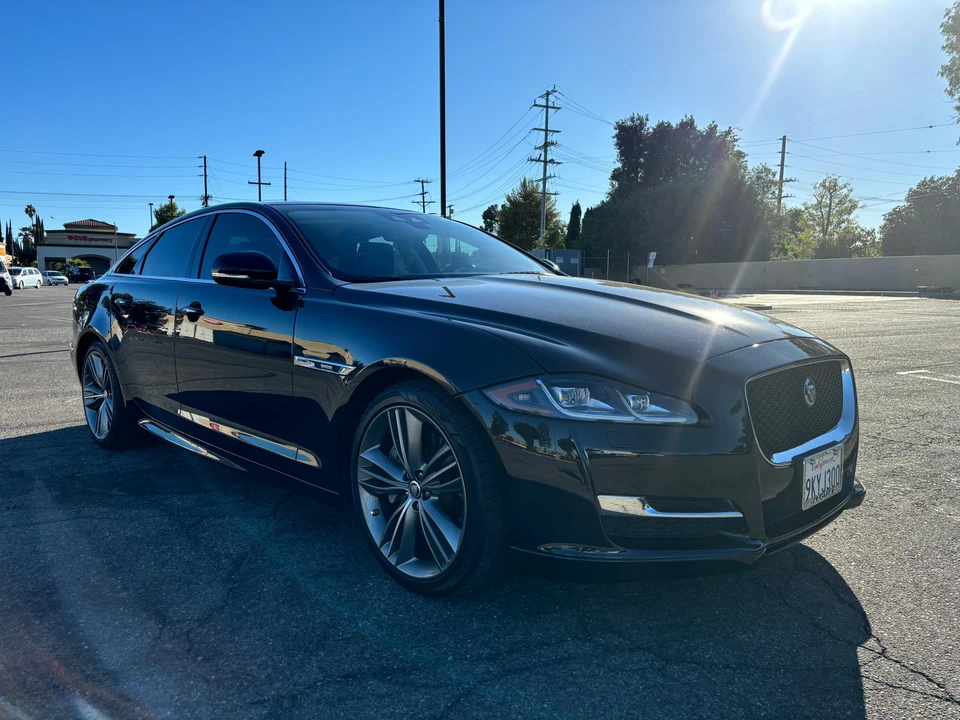 2018 Jaguar X351 XJ - Image 20 of 31