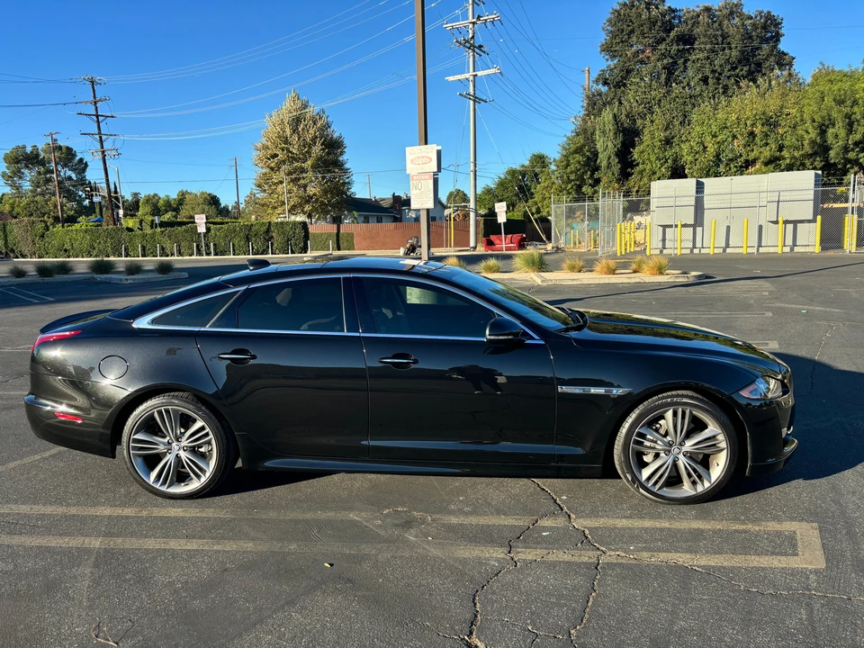 2018 Jaguar X351 XJ - Image 19 of 31