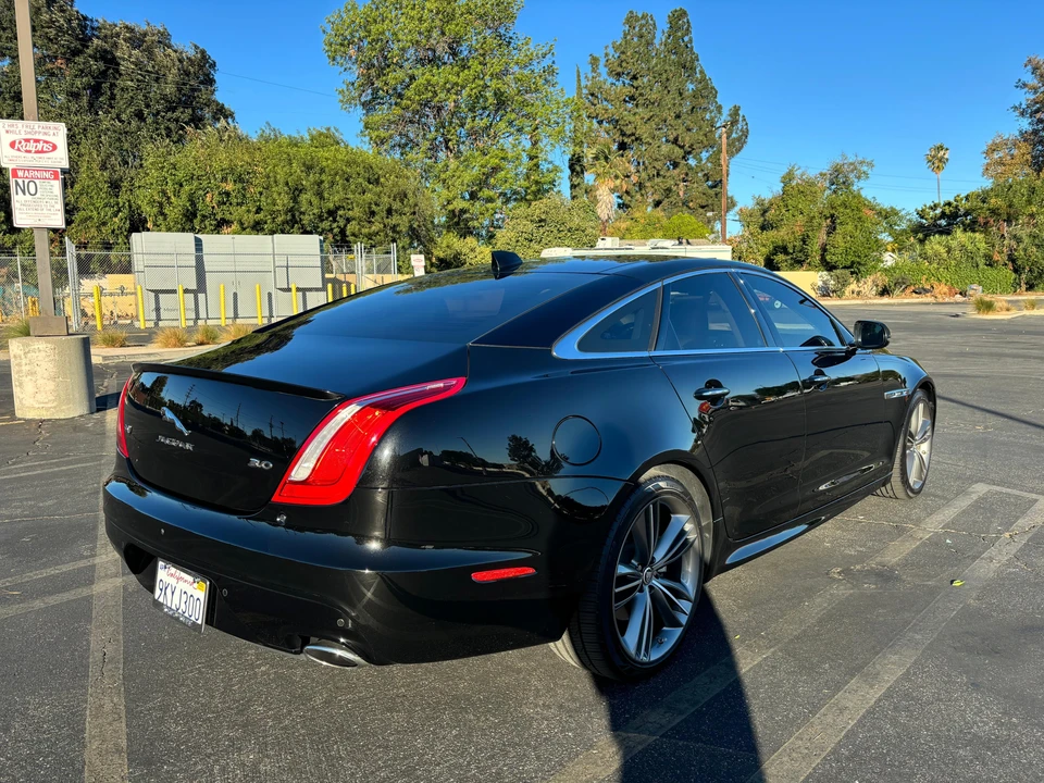 2018 Jaguar X351 XJ - Image 17 of 31