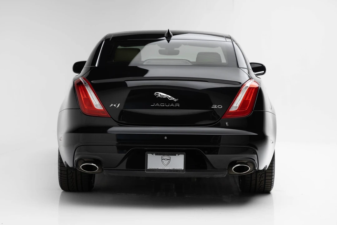 2018 Jaguar X351 XJ - Image 8 of 31