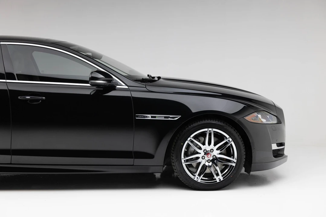 2018 Jaguar X351 XJ - Image 24 of 31