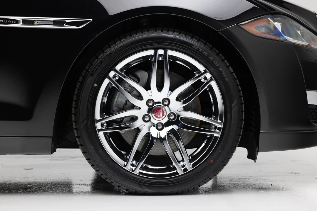 2018 Jaguar X351 XJ - Image 30 of 31