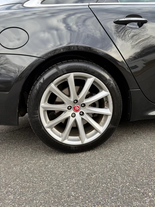 2018 Jaguar X351 XJ - Image 20 of 31
