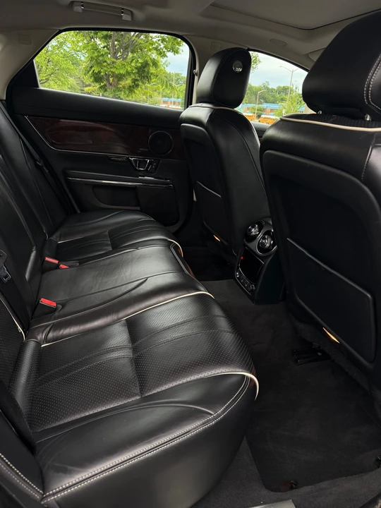 2018 Jaguar X351 XJ - Image 30 of 31