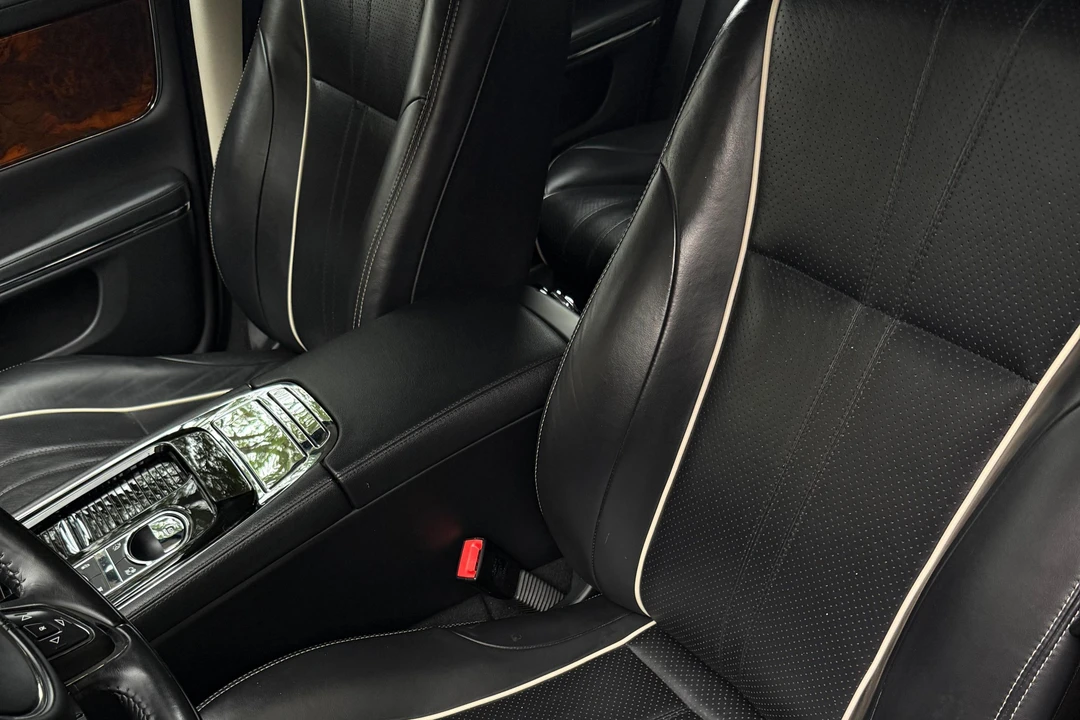 2018 Jaguar X351 XJ - Image 23 of 31