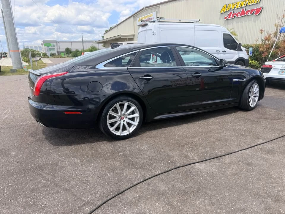 2018 Jaguar X351 XJ - Image 10 of 12