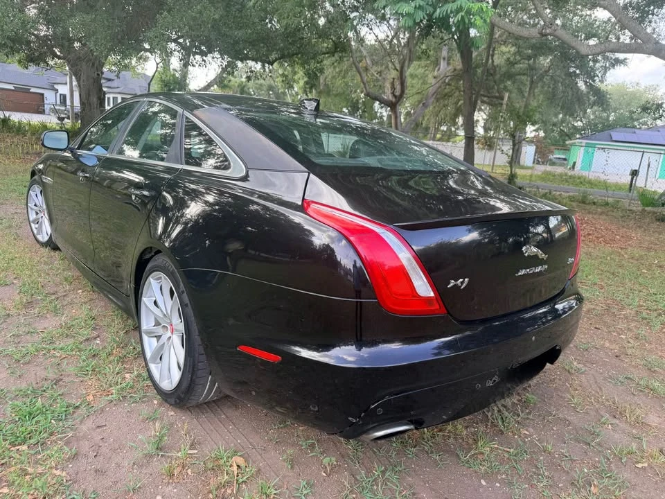 2018 Jaguar X351 XJ - Image 9 of 13