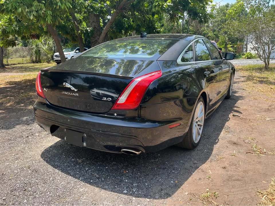 2018 Jaguar X351 XJ - Image 13 of 13